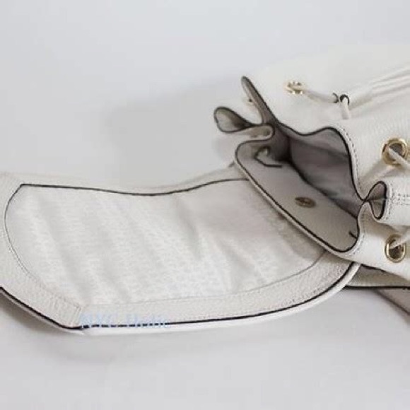 Kate Spade Mulberry Street Alecia Crossbody Cement - Picture 8 of 8